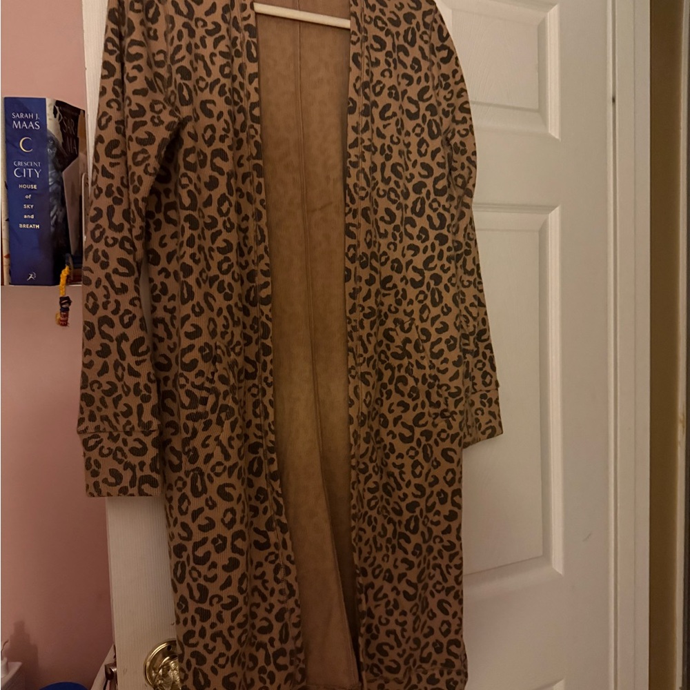 Abercrombie & Fitch Tan Leopard Cardigan